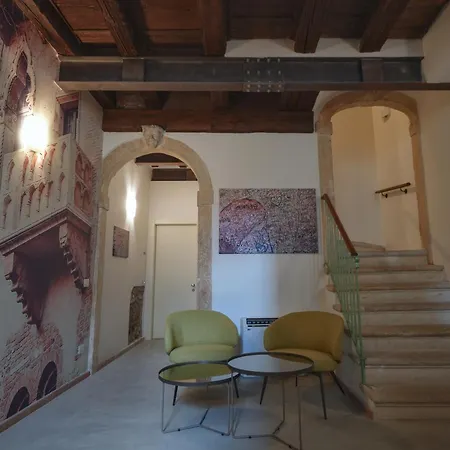 Palazzo di Giulietta - Royal Solution-3