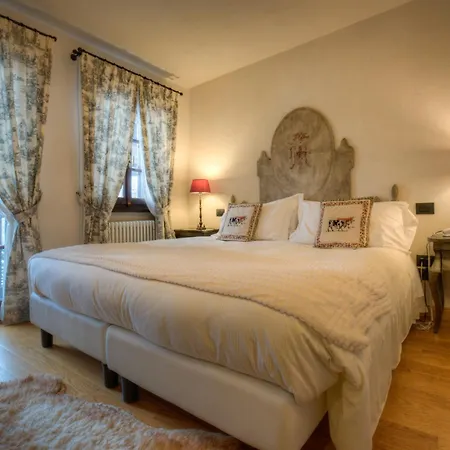 Hotel La Grange-2