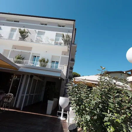 Hotel Ronchi-2