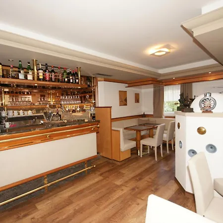 Hotel Vallechiara-3