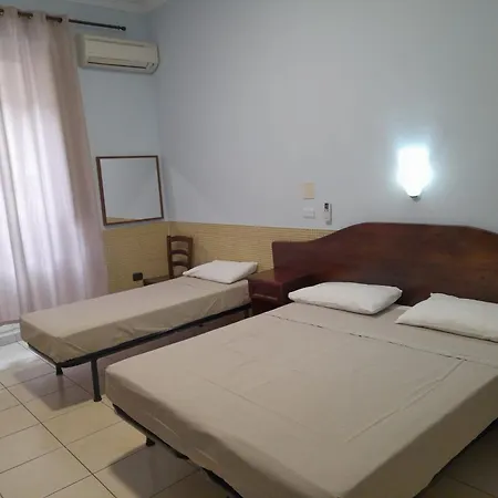Hotel Vittorio Veneto-3
