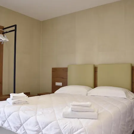 La Maison Latina Guest House-3