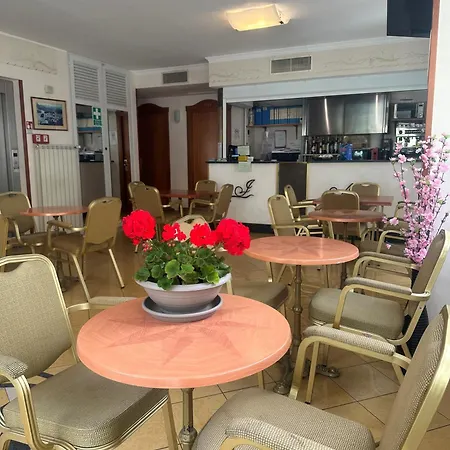 Hotel Jean Marie-3