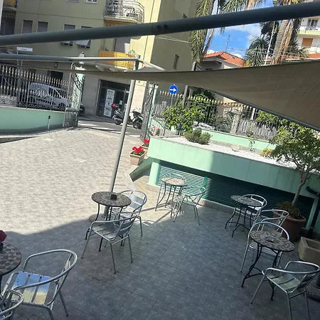Hotel Jean Marie-2