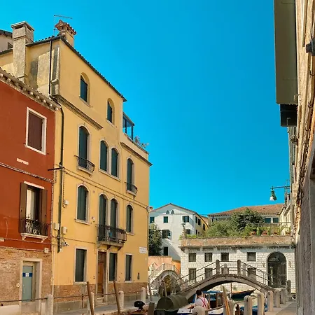 Ca' San Trovaso - 6 Rooms-3