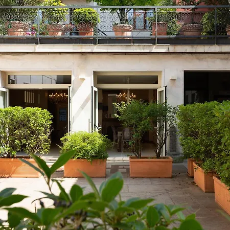 La Castellana Loft Hotel-3