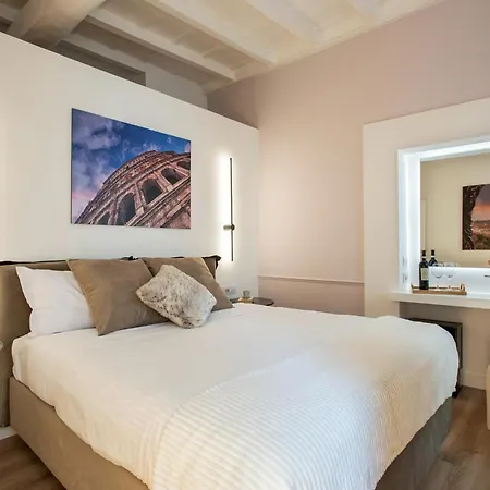 Pantheon Suites Rome 2-3