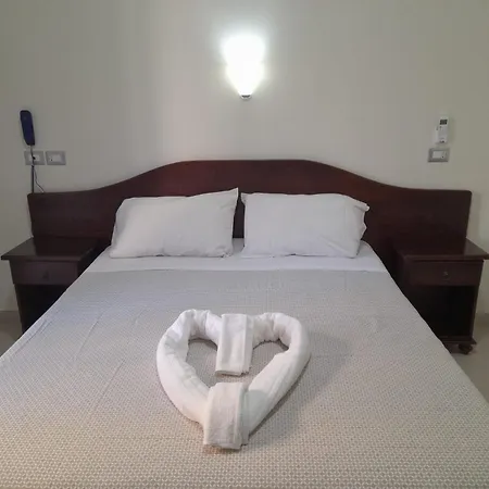 Hotel Vittorio Veneto-2