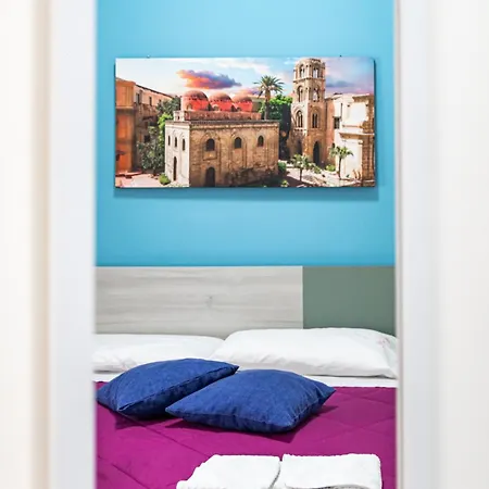Sicily Trinacria House-3