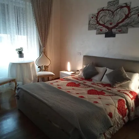 Katrin Luxury-3