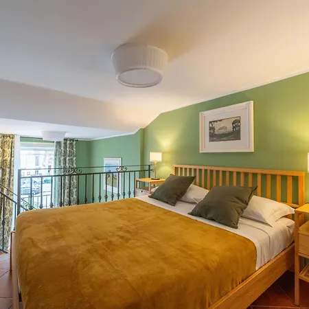 Kalamarina Rooms-2