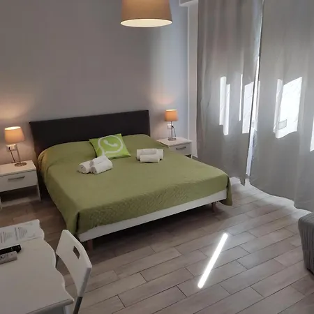 Guest House Web Room-2