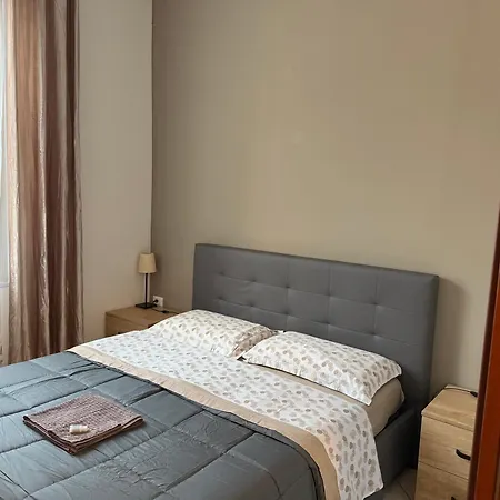 Affittacamere Home&Stazione Bologna-2