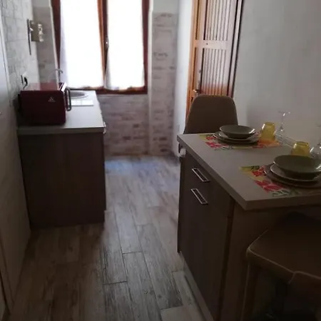 Alghero Old Town Apartment-2