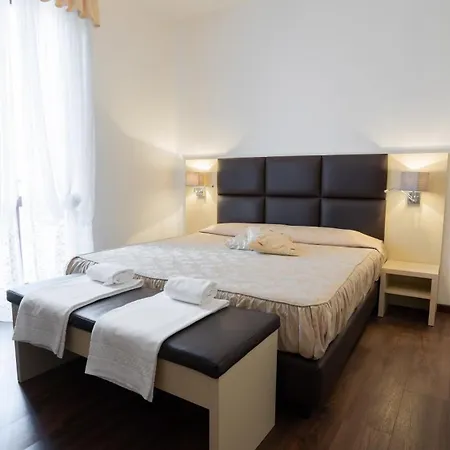 Hotel Sirena-3