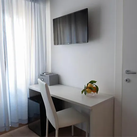 Sirentum Rooms-3