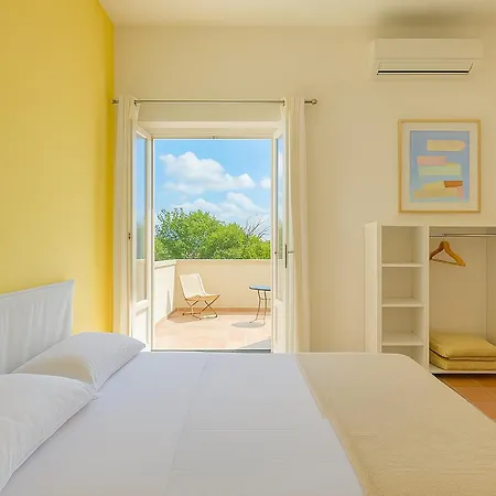 Le Grand Bleu - Gioia Apartments-3