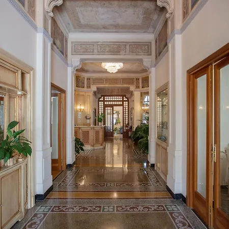 Hotel Villa Elena-3