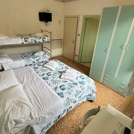 Hotel Urania Nuova Gestione-2