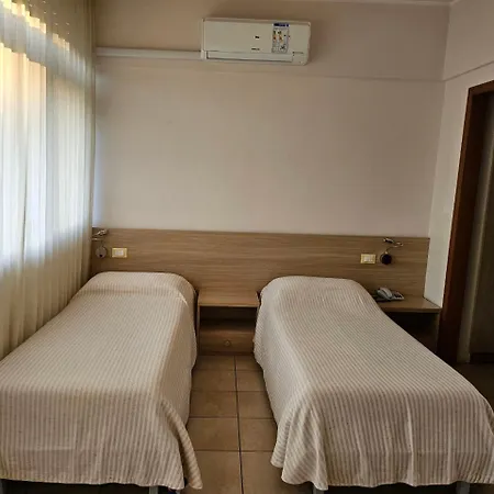 Albergo Nyers-3