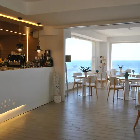 Est Hotel-3