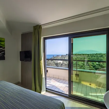 Hotel Ideal-3