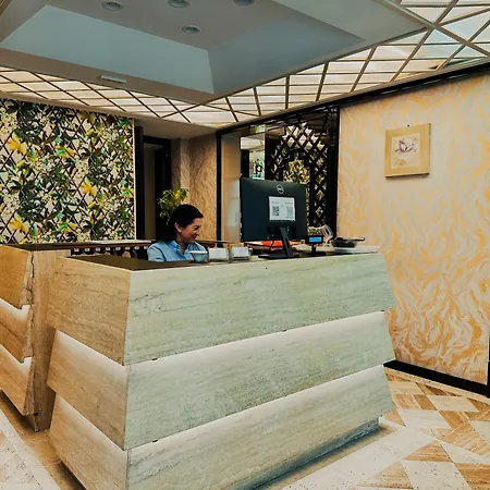 Hotel President - Vintage Hotel in centro-2