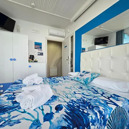 Suite Torre Azzurra B&B - Rooftop Sea View-3