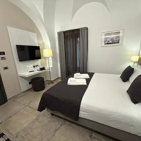 Etnea 454 Catania Luxury Rooms-2