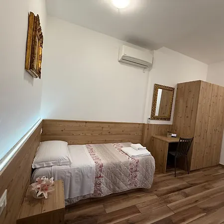 Pirandello Rooms-3