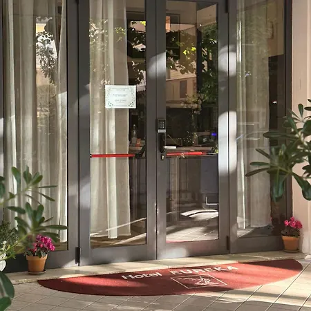 Hotel Eureka-2