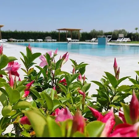 Residence La Pace - Pool & Relax-3