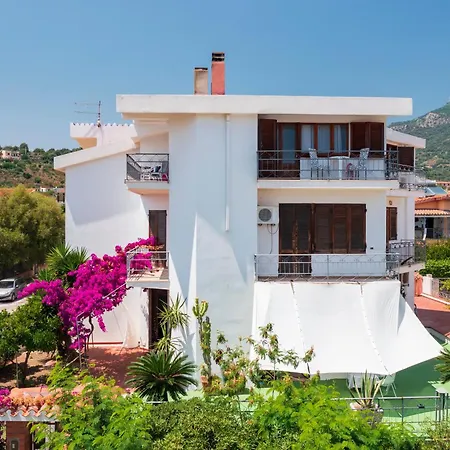 Flamingo Residence-3