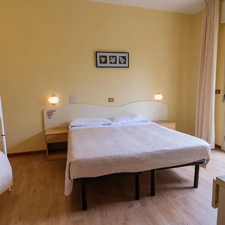 Only Room Hotel-3