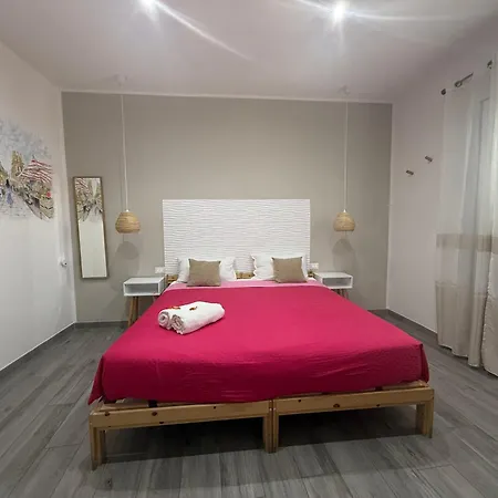 La Piccola Formica Charme Rooms-3