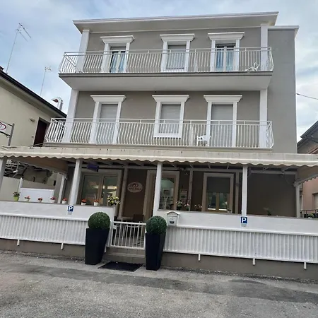 Hotel Eriale Nuova Gestione-3