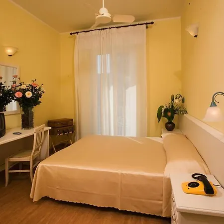 Hotel Plaza-3