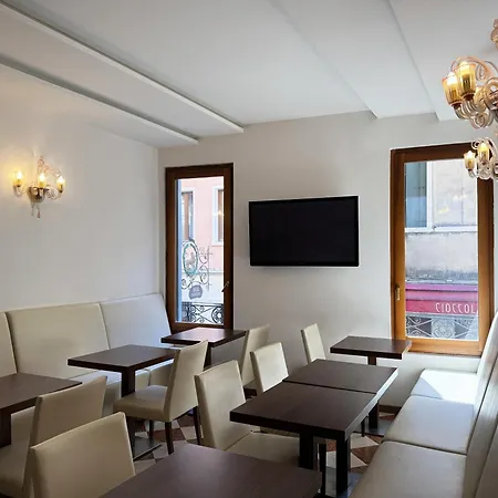 Hotel Il Moro Di Venezia-3