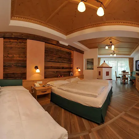 Hotel Sureghes-3