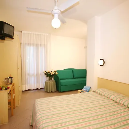 Hotel Desiree-3