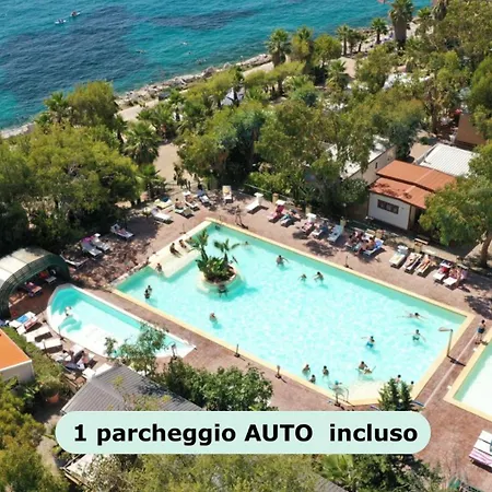 Villaggio Dei Fiori-2