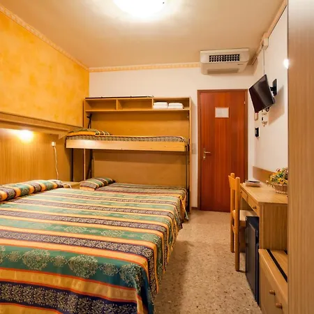 Hotel Kennedy-3