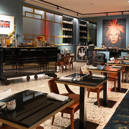 The Glam Boutique Hotel & Apt-2