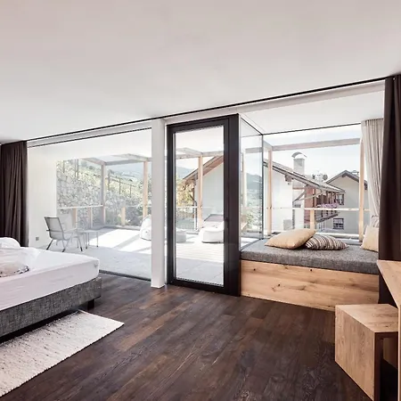 Byhaller Suites & Ao Restaurant-2