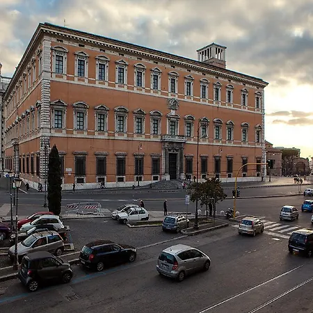 Domus Laurae-2