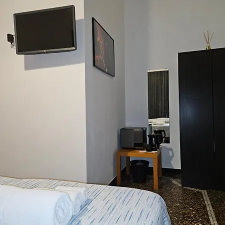 House LeoMar di Sara-3