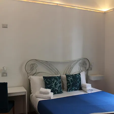 Rooms Piramide-3