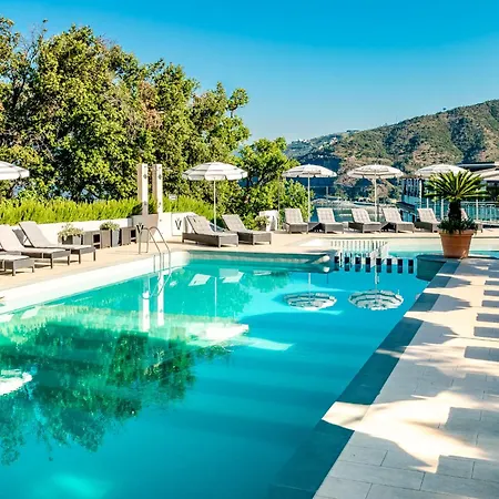 Hotel Vis à Vis-2