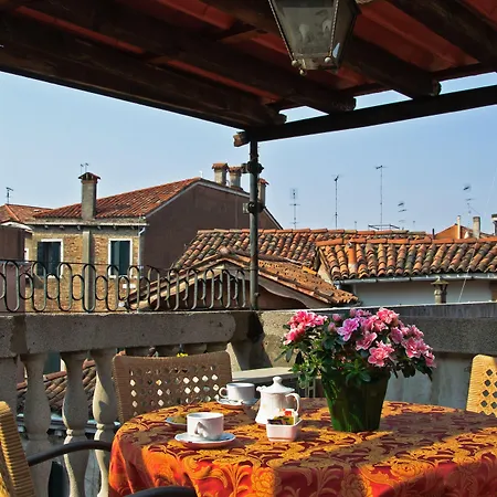 Hotel La Fenice Et Des Artistes-3