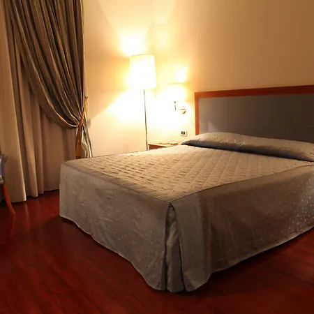 Hotel Del Campo-2